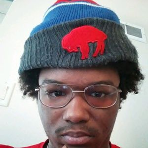 Meet your Posher, Bobby